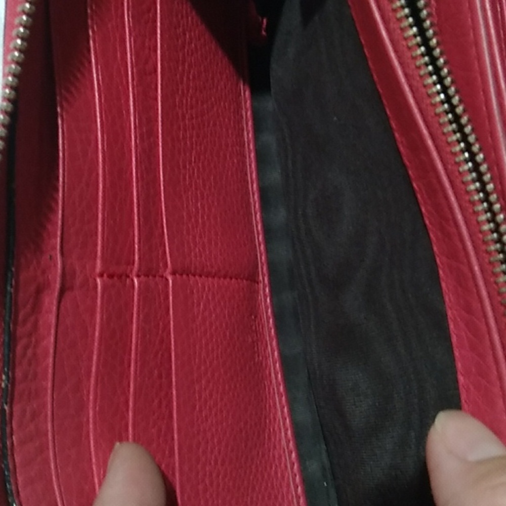 Gucci Soho Magenta Large pebble calf skin zip around Wallet With COA - Picture 12 of 16
